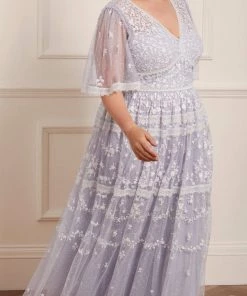Needle & Thread Holding LTD Sweetheart Lace Gown Womenswear
