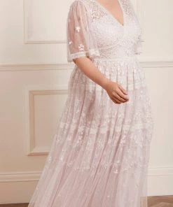 Needle & Thread Holding LTD Sweetheart Lace Gown