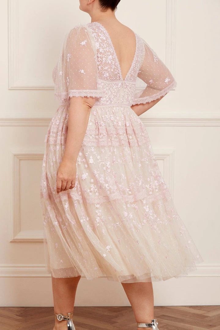 Needle & Thread Holding LTD Sweetheart Lace Midaxi Dress Womenswear 10 Needle & Thread Holding LTD Sweetheart Lace Midaxi Dress Womenswear